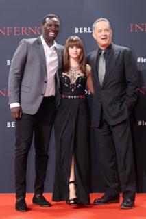 Felicity Jones feet photo thumbnail
