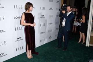 Felicity Jones feet photo thumbnail
