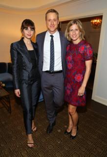 Felicity Jones feet photo thumbnail