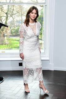 Felicity Jones feet photo thumbnail