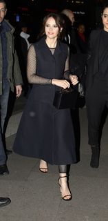 Felicity Jones feet photo thumbnail