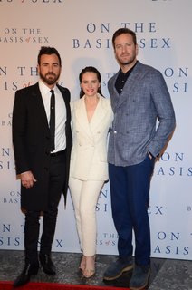 Felicity Jones feet photo thumbnail