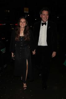 Felicity Jones feet photo thumbnail