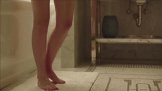 Felicity Jones feet photo thumbnail