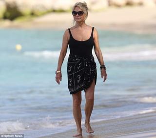 Felicity Kendal feet photo 18