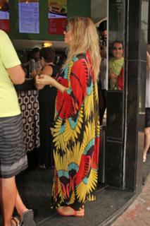 Fergie feet photo thumbnail