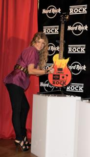 Fergie feet photo thumbnail