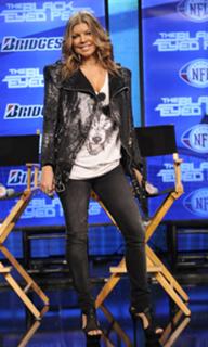 Fergie feet photo thumbnail