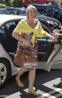 Fern Britton feet photo 3