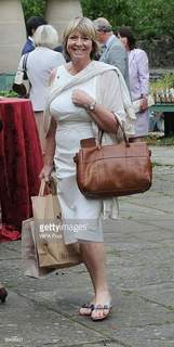 Fern Britton feet photo 10