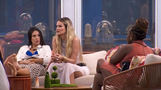 Fernanda Bande feet photo 5