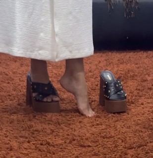 Fernanda Bande feet photo 19