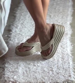 Fernanda Bande feet photo 11