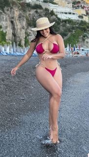 Fernanda Bande feet photo 5
