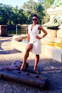 Fernanda Brandao feet photo thumbnail