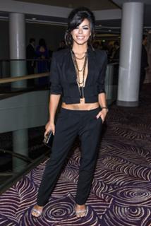 Fernanda Brandao feet photo thumbnail