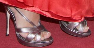 Fernanda Brandao feet photo thumbnail