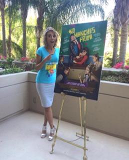 Fernanda Castillo feet photo thumbnail