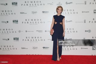 Fernanda Castillo feet photo thumbnail