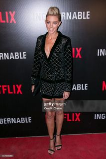 Fernanda Castillo feet photo thumbnail
