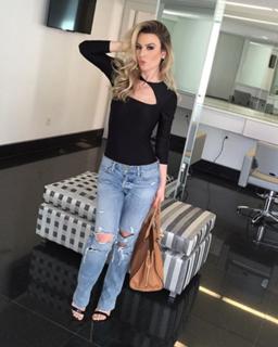 Fernanda Keulla feet photo 13