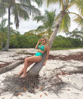 Fernanda Lacerda feet photo 20