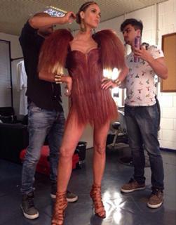 Fernanda Lima feet photo thumbnail