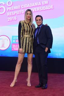 Fernanda Lima feet photo thumbnail