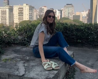 Fernanda Lima feet photo thumbnail