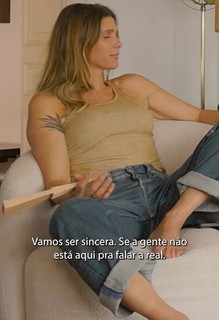 Fernanda Lima feet photo thumbnail