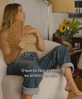 Fernanda Lima feet photo thumbnail