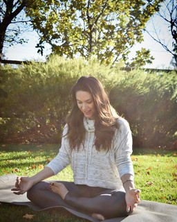 Fernanda Machado feet photo thumbnail