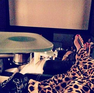 Fernanda Motta feet photo 10