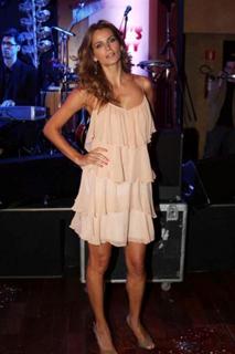 Fernanda Motta feet photo 2