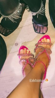 Fernanda Motta feet photo 13