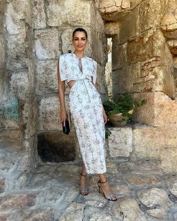 Fernanda Motta feet photo 9