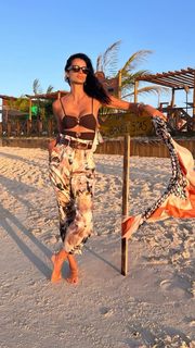 Fernanda Motta feet photo 1