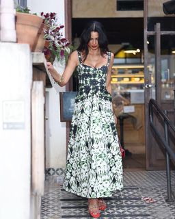Fernanda Motta feet photo 1