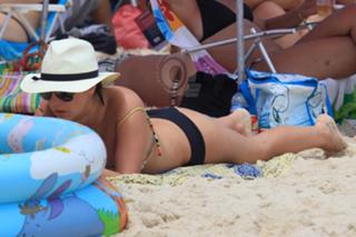 Fernanda Paes Leme feet photo thumbnail