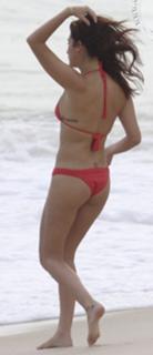 Fernanda Paes Leme feet photo thumbnail