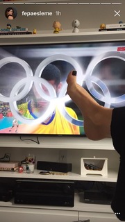 Fernanda Paes Leme feet photo thumbnail