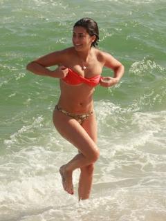 Fernanda Paes Leme feet photo thumbnail