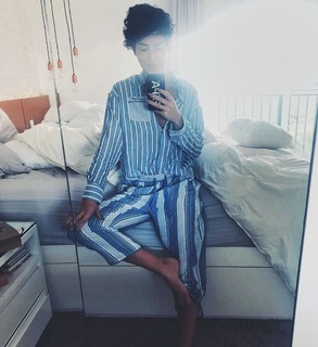 Fernanda Paes Leme feet photo thumbnail