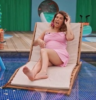 Fernanda Paes Leme feet photo thumbnail