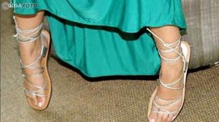Fernanda Rodrigues feet photo 1