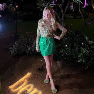 Fernanda Schneider feet photo 4