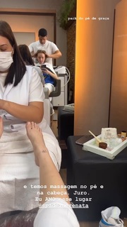 Fernanda Schneider feet photo 8