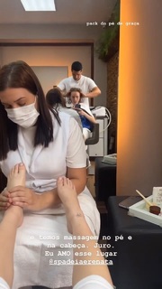 Fernanda Schneider feet photo 7