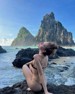 Fernanda Schneider feet photo 6