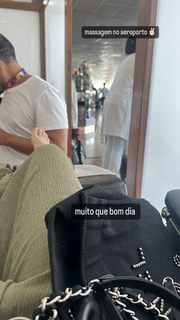 Fernanda Schneider feet photo 16